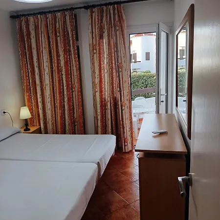 El Nido De Menorca Apartment *